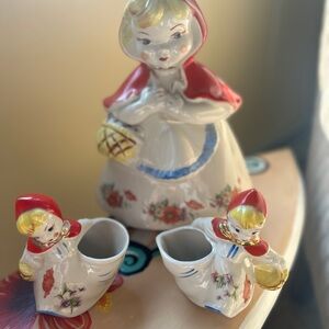 Vintage Ceramic Red Riding Hood Figurine Set